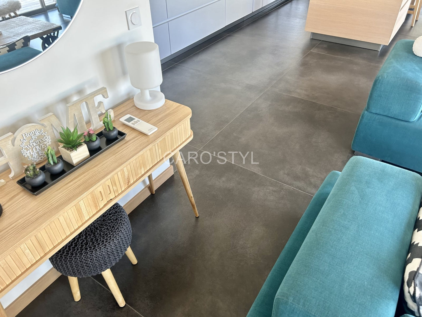 CONCRETE GRAPHITE