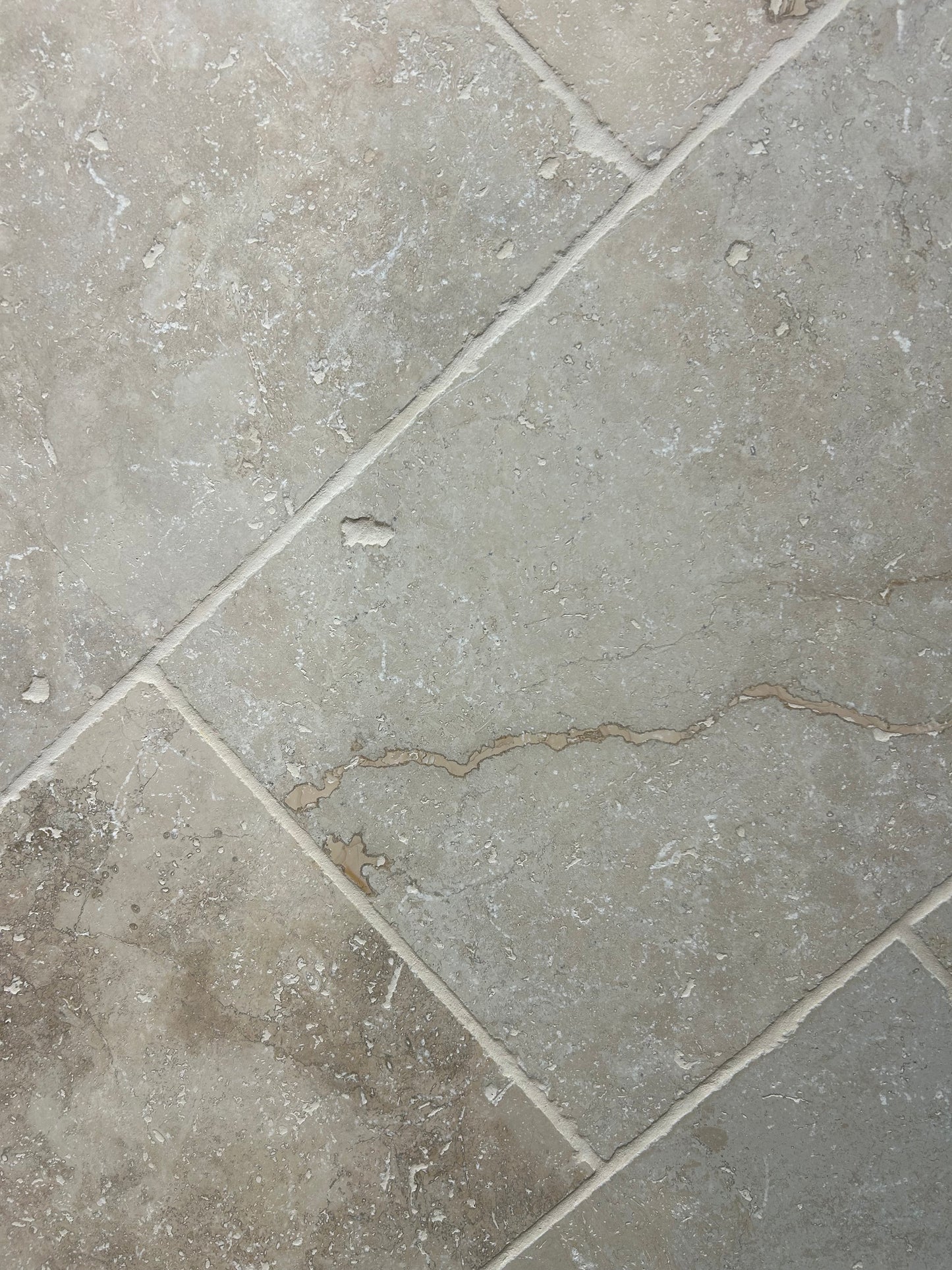 DALLAGE TRAVERTIN BEIGE NUANCÉ