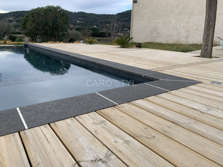 PIECE D'ANGLE BLACK BASALT